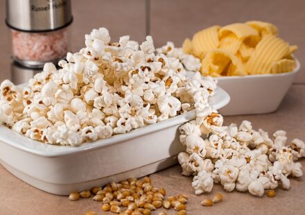 can dogs eat popcorn