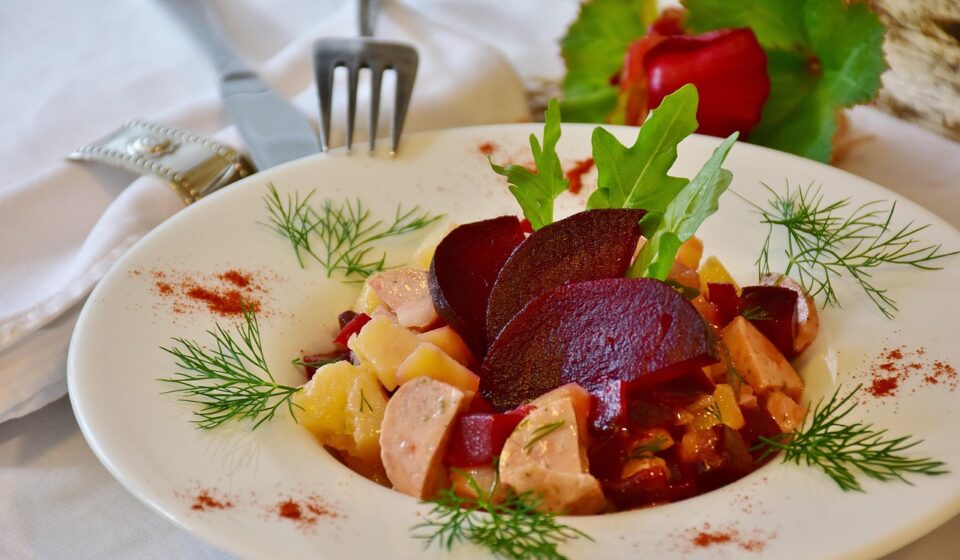 cooked potatoes chicken feed