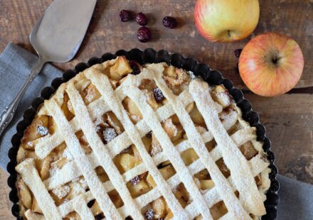 Can Dogs Eat Apples? Common Mistakes to Avoid