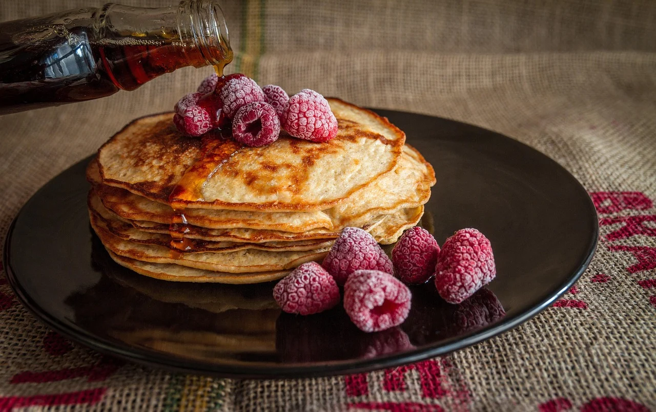 Can Dogs Have Maple Syrup? Safe Serving Limits and Risks